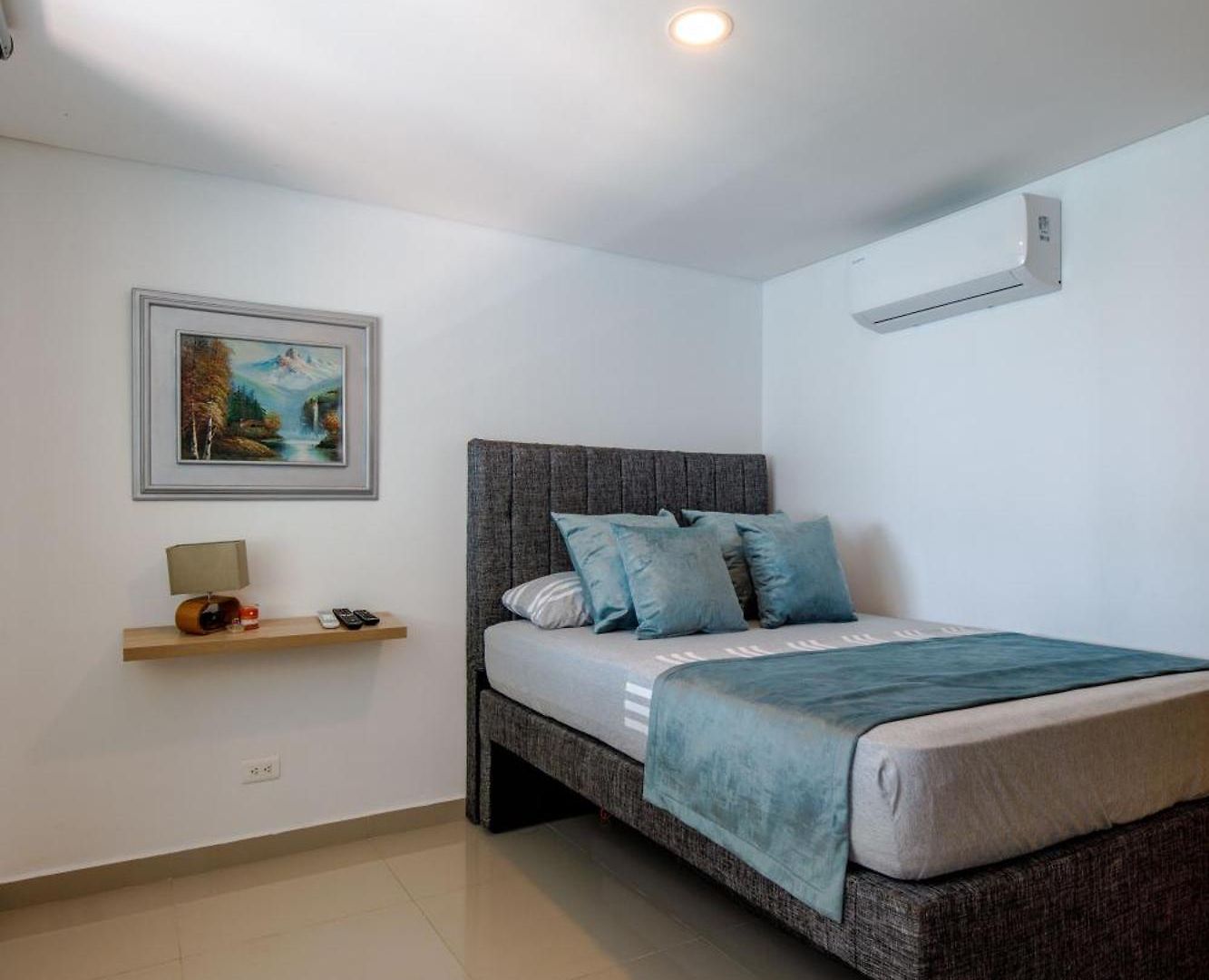 Apartamento De Tres Alcobas