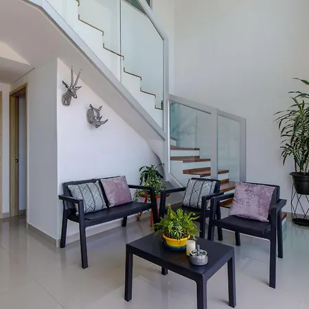 Apartamento De Tres Alcobas
