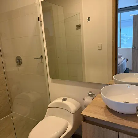 Apartment De Tres Alcobas *
