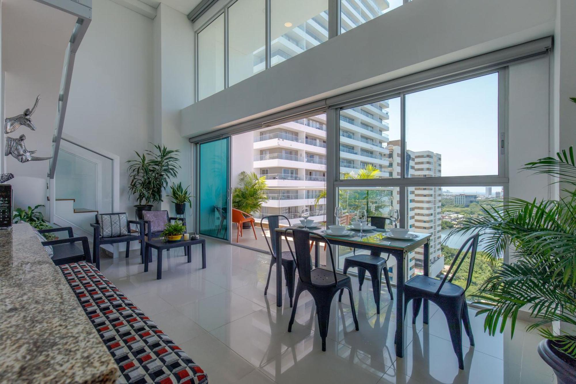 Apartment De Tres Alcobas *